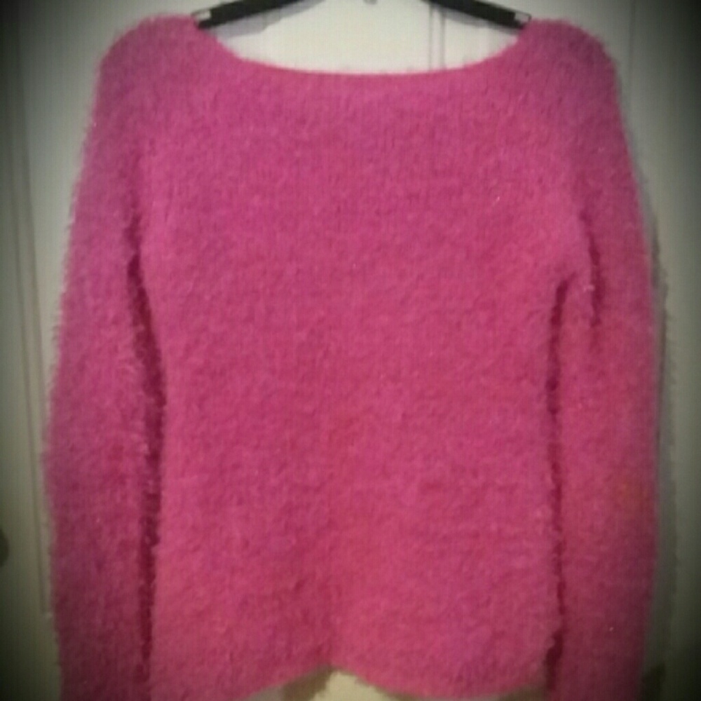 Sweater - Picture 2 of 3